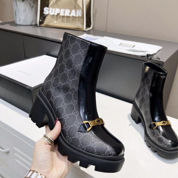 Sito ufficiale GUCCI serie di nuovi prodotti durati stivali