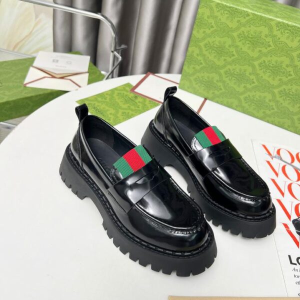 repliche,replica,perfette,siti di,affidabili,migliori siti,dove comprare,1:1,scarpe da ginnastica Scarpe Gucci in pelle di qualit脿 originale