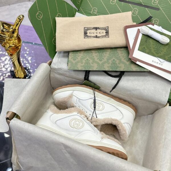 repliche,replica,perfette,siti di,affidabili,migliori siti,dove comprare,1:1,scarpe da ginnastica La versione top delle nuove scarpe pelose Gucci mac80 per coppie che lavorano