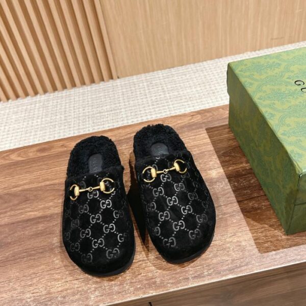 repliche,replica,perfette,siti di,affidabili,migliori siti,dove comprare,1:1,scarpe da ginnastica Gucci nuove mezze pantofole sportive in lana autunno e inverno