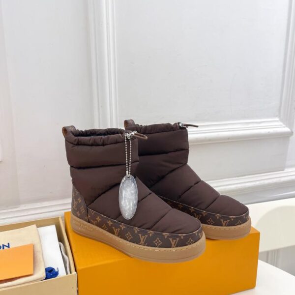 repliche,replica,perfette,siti di,affidabili,migliori siti,dove comprare,1:1,scarpe da ginnastica I nuovi stivali da neve in versione top autunno e inverno di LV Louis Vuitton