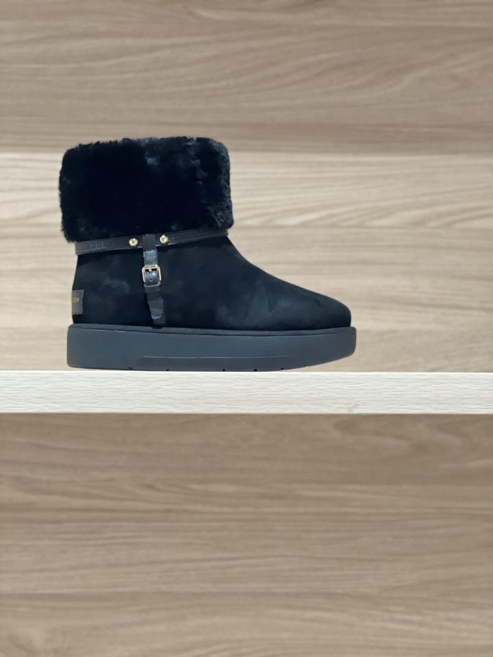 repliche,replica,perfette,siti di,affidabili,migliori siti,dove comprare,1:1,scarpe da ginnastica Top stivali da neve integrati in pelliccia LV repliche,replica,perfette,siti di,affidabili,migliori siti,dove comprare,1:1,scarpe da ginnastica Top stivali da neve integrati in pelliccia LV