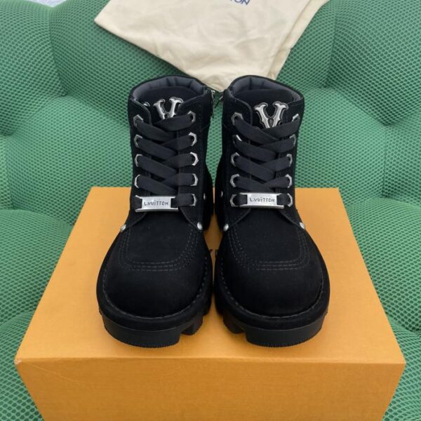 repliche,replica,perfette,siti di,affidabili,migliori siti,dove comprare,1:1,scarpe da ginnastica Agente acquisti Louis Vuitton autunno e inverno serie CHECKER stivaletti con suola spessa Martin stivali stile coppia