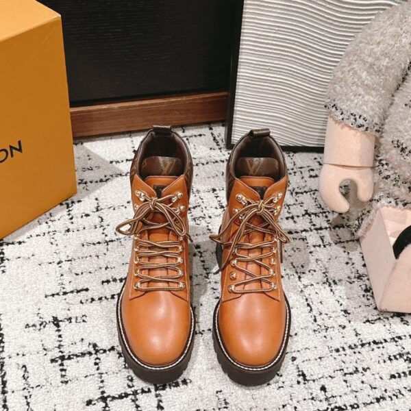 repliche,replica,perfette,siti di,affidabili,migliori siti,dove comprare,1:1,scarpe da ginnastica Nuovi stivali Martin autunno e inverno Louis Vuitton di alta qualit脿