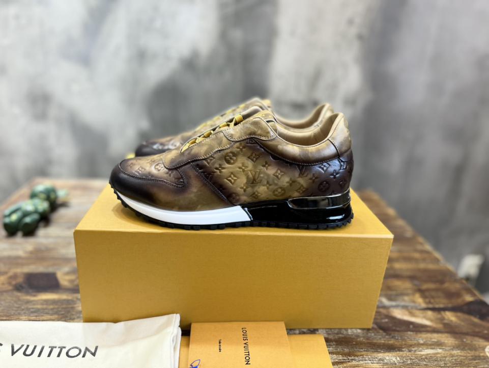 repliche,replica,perfette,siti di,affidabili,migliori siti,dove comprare,1:1,scarpe da ginnastica Scarpe da ginnastica Run Away di Louis Vuitton repliche,replica,perfette,siti di,affidabili,migliori siti,dove comprare,1:1,scarpe da ginnastica Scarpe da ginnastica Run Away di Louis Vuitton