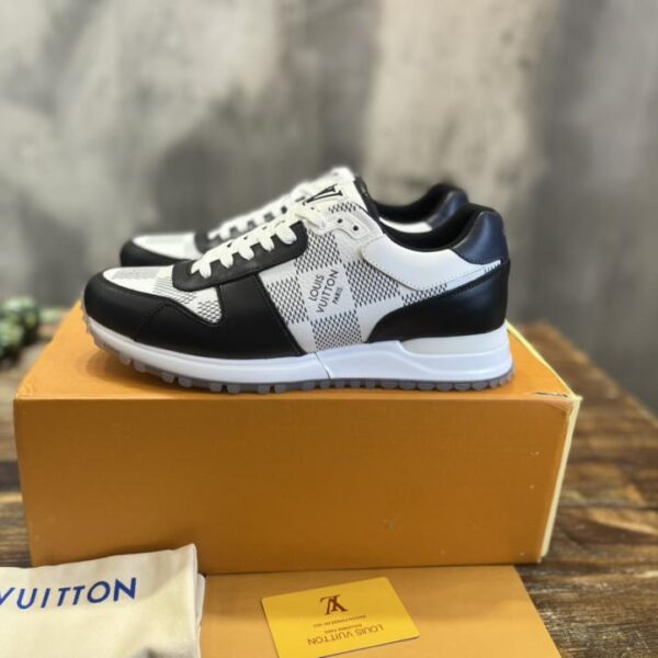 Scarpe da ginnastica Run Away di Louis Vuitton