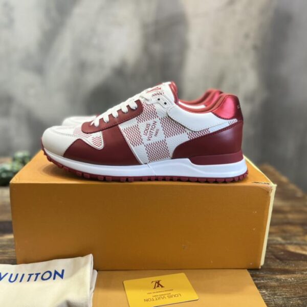 Scarpe da ginnastica Run Away di Louis Vuitton