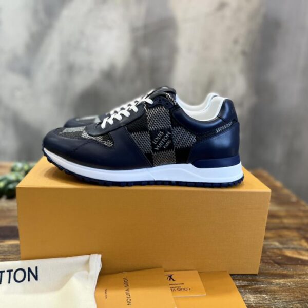 Scarpe da ginnastica Run Away di Louis Vuitton