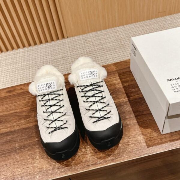 Scarpe sportive casual da esterno della serie Margiela XAlp co-branded di Salomon