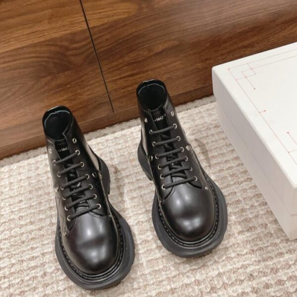 Stivali classici con plateau McQueen