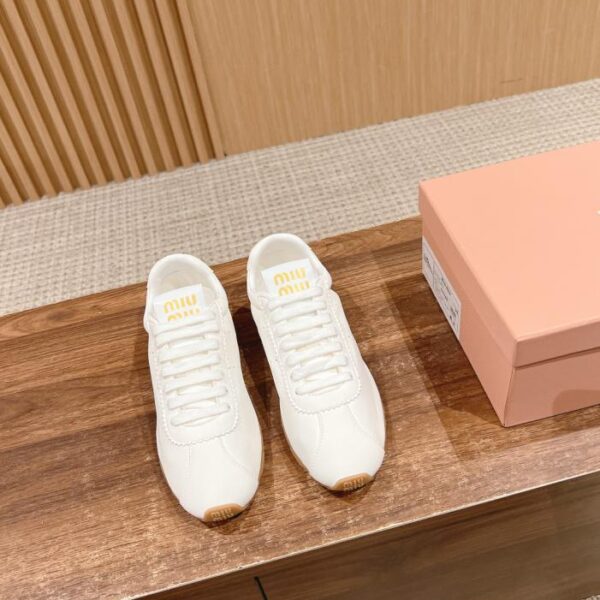 Miu Miu casual Forrest Gump scarpe scarpe da allenamento morali