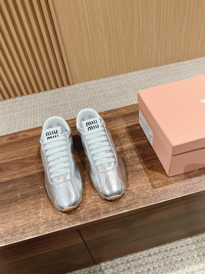 repliche,replica,perfette,siti di,affidabili,migliori siti,dove comprare,1:1,scarpe da ginnastica Miu Miu casual Forrest Gump scarpe scarpe da allenamento morali repliche,replica,perfette,siti di,affidabili,migliori siti,dove comprare,1:1,scarpe da ginnastica Miu Miu casual Forrest Gump scarpe scarpe da allenamento morali