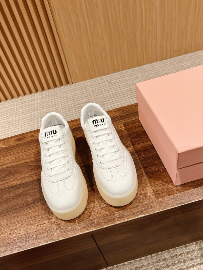 repliche,replica,perfette,siti di,affidabili,migliori siti,dove comprare,1:1,scarpe da ginnastica Miu Miu nuove scarpe bianche con la suola spessa repliche,replica,perfette,siti di,affidabili,migliori siti,dove comprare,1:1,scarpe da ginnastica Miu Miu nuove scarpe bianche con la suola spessa