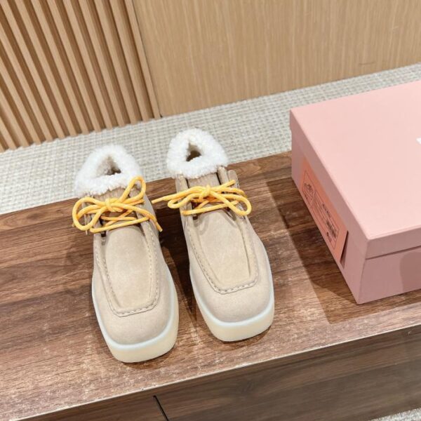 Scarpe Miu Miu con plateau e punta squadrata in pelle di agnello