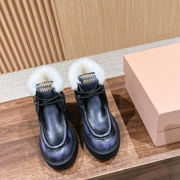 repliche,replica,perfette,siti di,affidabili,migliori siti,dove comprare,1:1,scarpe da ginnastica Scarpe Chelsea rialzanti Miu Miu in pelle con suola spessa e stringate