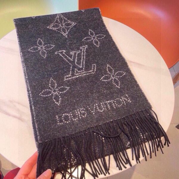 Nuova sciarpa double face LouisVuitton Sciarpa MahinaFlightMode