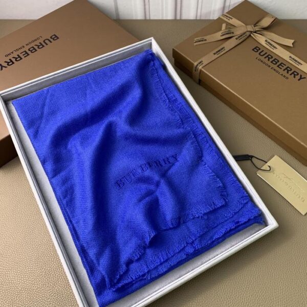 Tessuto cashmere Burberry 85 cashmere 15 seta di gelso