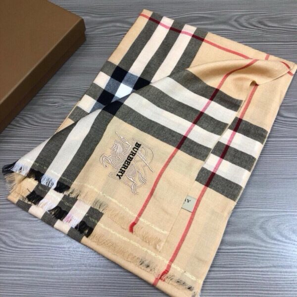repliche,replica,perfette,siti di,affidabili,migliori siti,dove comprare,1:1,scarpe da ginnastica sciarpa Burberry