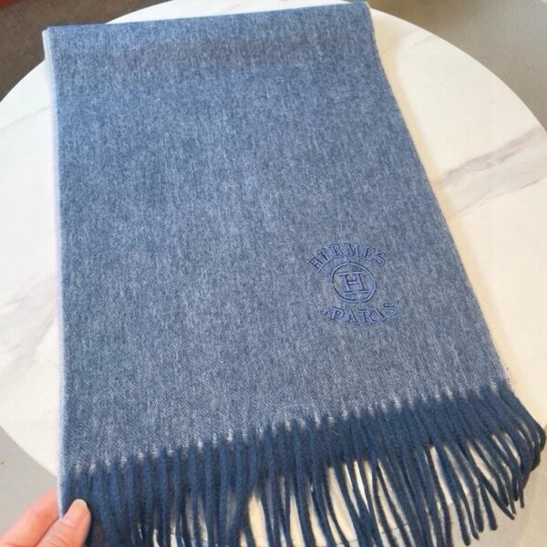repliche,replica,perfette,siti di,affidabili,migliori siti,dove comprare,1:1,scarpe da ginnastica Hermes Hermes classico top double-face Hermes 100 in cashmere