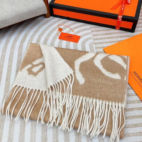repliche,replica,perfette,siti di,affidabili,migliori siti,dove comprare,1:1,scarpe da ginnastica Hermes Sciarpa classica double face in lana Hermes 100