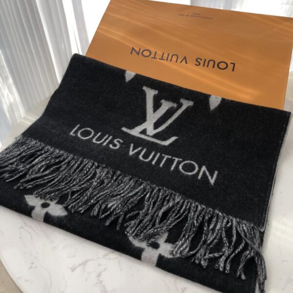 Sciarpa in cashmere double face di Louis Vuitton