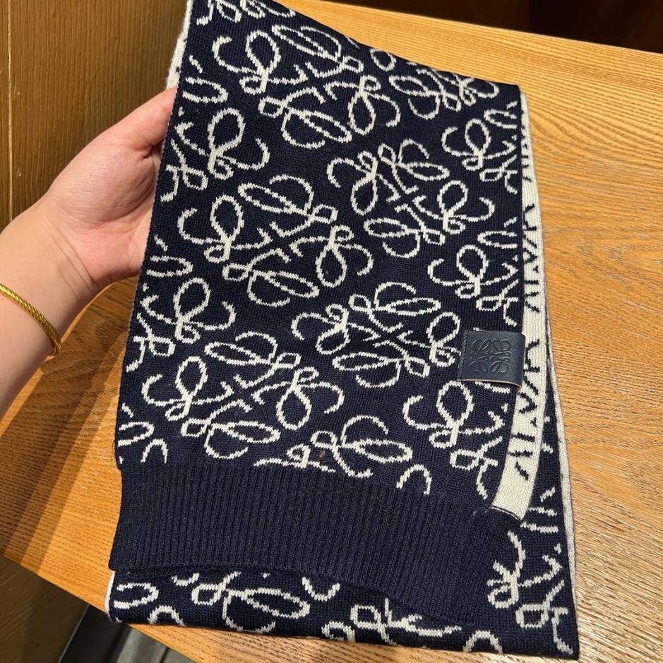 repliche,replica,perfette,siti di,affidabili,migliori siti,dove comprare,1:1,scarpe da ginnastica LOEWE nuova sciarpa originale lavorata a maglia, stesso stile per uomo e donna repliche,replica,perfette,siti di,affidabili,migliori siti,dove comprare,1:1,scarpe da ginnastica LOEWE nuova sciarpa originale lavorata a maglia, stesso stile per uomo e donna