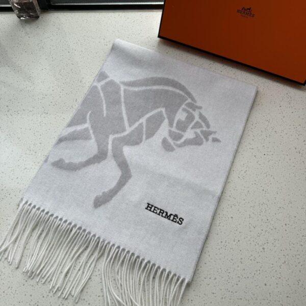 repliche,replica,perfette,siti di,affidabili,migliori siti,dove comprare,1:1,scarpe da ginnastica Hermes Hermès sciarpa sincrona in maglia di cashmere di fascia alta, stesso stile per uomo e donna