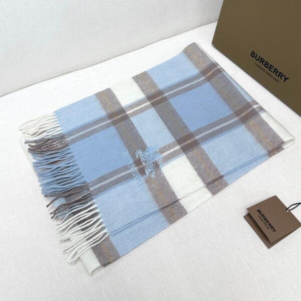 Burberry Sciarpa classica Burberry con cavallo da guerra ricamato