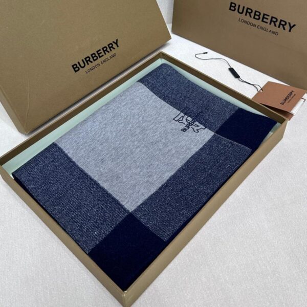 Sciarpa da uomo di fascia alta Burberry