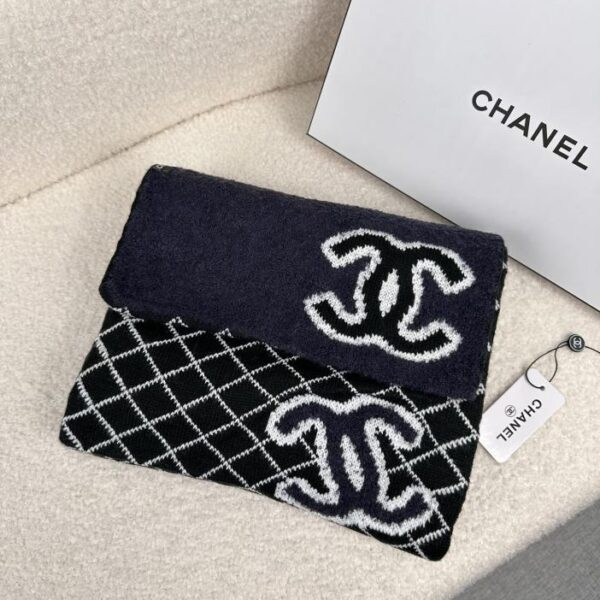 repliche,replica,perfette,siti di,affidabili,migliori siti,dove comprare,1:1,scarpe da ginnastica CHANEL Chanel contatore nuova sciarpa scialle di lana lavorata a maglia ricamata in puro cashmere