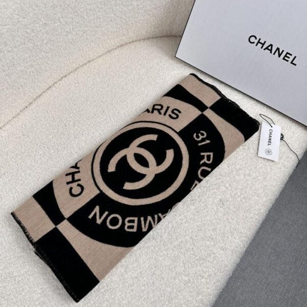 repliche,replica,perfette,siti di,affidabili,migliori siti,dove comprare,1:1,scarpe da ginnastica Sciarpa CHANEL in cashmere double face color albicocca nero
