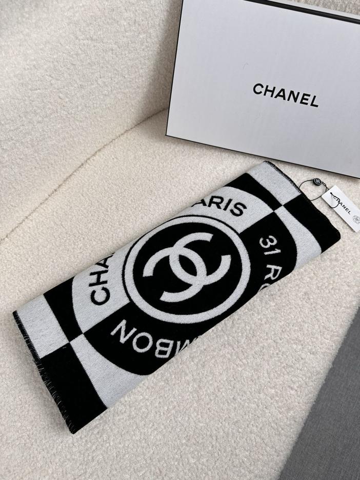 repliche,replica,perfette,siti di,affidabili,migliori siti,dove comprare,1:1,scarpe da ginnastica Sciarpa CHANEL in cashmere double face bianca e nera repliche,replica,perfette,siti di,affidabili,migliori siti,dove comprare,1:1,scarpe da ginnastica Sciarpa CHANEL in cashmere double face bianca e nera