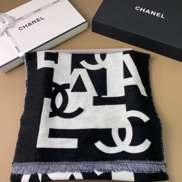 repliche,replica,perfette,siti di,affidabili,migliori siti,dove comprare,1:1,scarpe da ginnastica Sciarpa CHANEL in cashmere double face bianca e nera