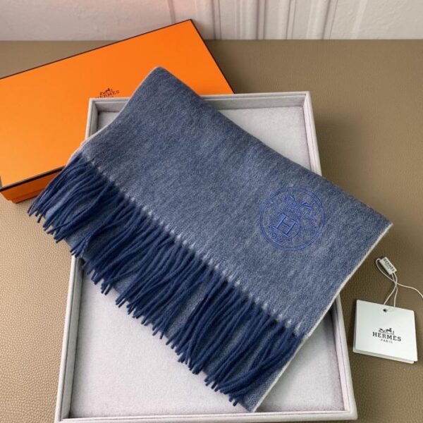 repliche,replica,perfette,siti di,affidabili,migliori siti,dove comprare,1:1,scarpe da ginnastica Sciarpa da uomo in cashmere double face HERMES in 3 colori