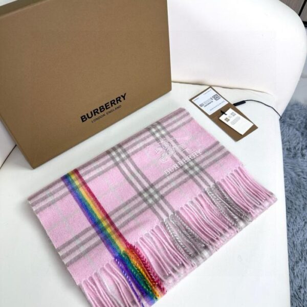 Burberry cavallo da guerra scozzese Sciarpa Burberry scozzese arcobaleno di fascia alta in puro cashmere