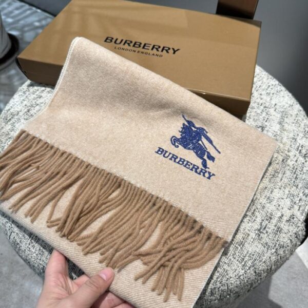Sciarpe da uomo e da donna Burberry