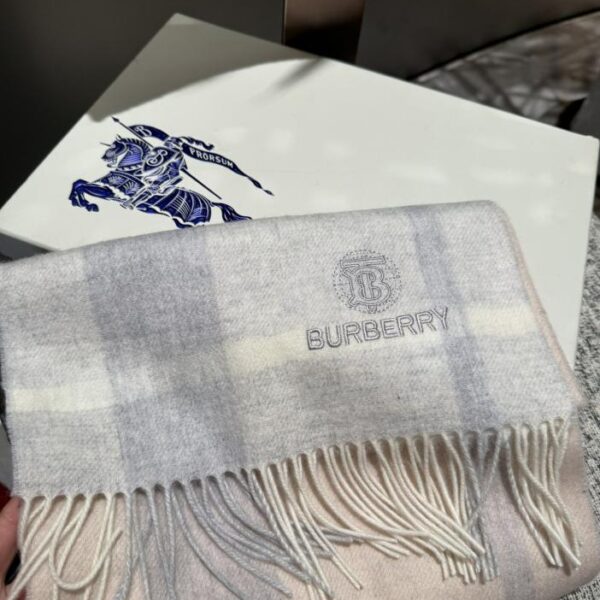 Sciarpe da uomo e da donna Burberry