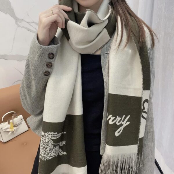 Sciarpa bicolore double face di Burberry per uomo e donna
