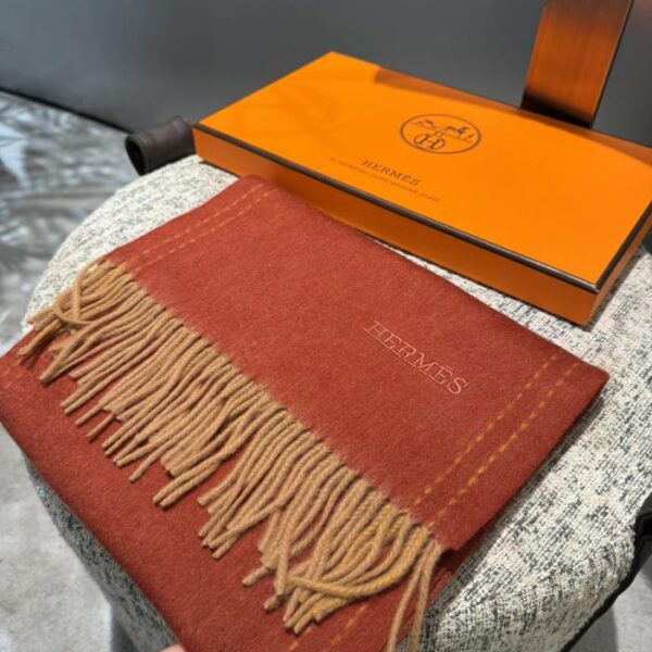 repliche,replica,perfette,siti di,affidabili,migliori siti,dove comprare,1:1,scarpe da ginnastica Sciarpa ricamata con LOGO Hermès