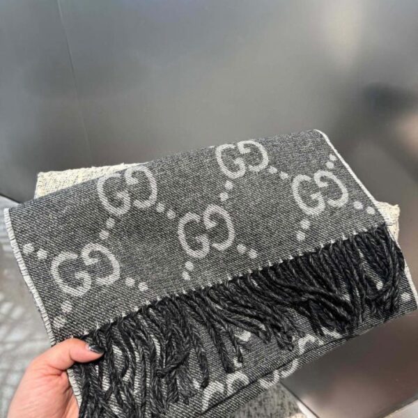 repliche,replica,perfette,siti di,affidabili,migliori siti,dove comprare,1:1,scarpe da ginnastica Nuova sciarpa jacquard double face di Gucci autunno inverno