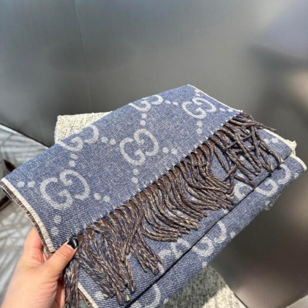 repliche,replica,perfette,siti di,affidabili,migliori siti,dove comprare,1:1,scarpe da ginnastica Nuova sciarpa jacquard double face di Gucci autunno inverno