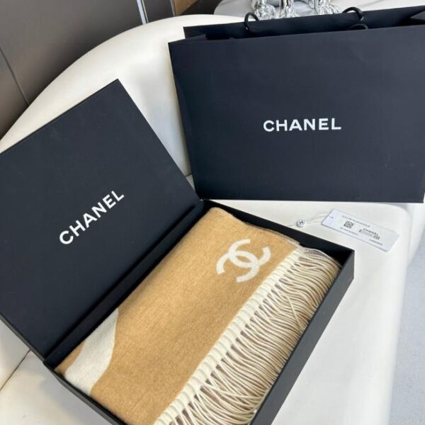 repliche,replica,perfette,siti di,affidabili,migliori siti,dove comprare,1:1,scarpe da ginnastica Sciarpa Chanel