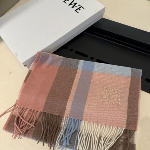 Sciarpe Loewe da uomo e da donna