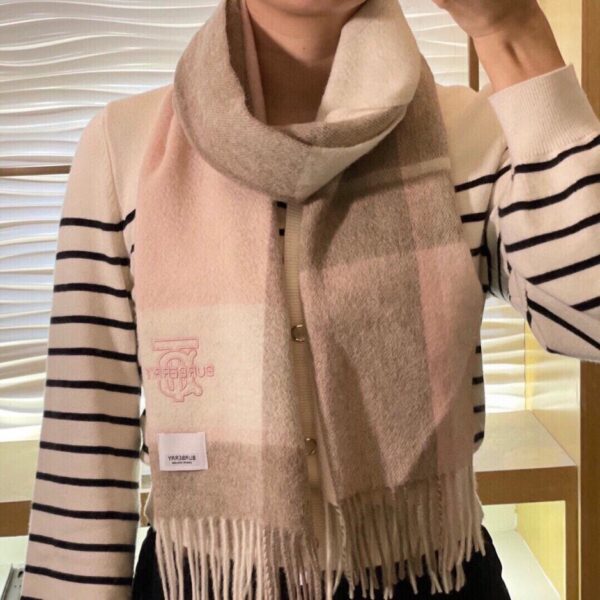 Sciarpe Burberry per uomo e donna