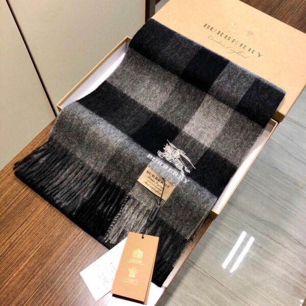 Sito ufficiale Burberry 2024 ultima coppia unisex modello 100 top cashmere