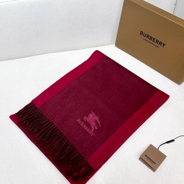 Burberry ricamato War Horse 2024 Ultimo modello di coppia unisex