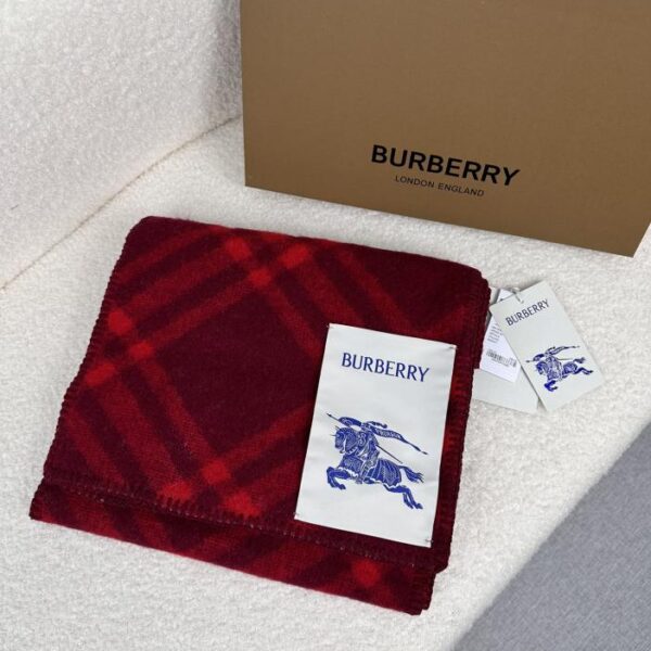 Sciarpa Burberry in misto lana e cashmere