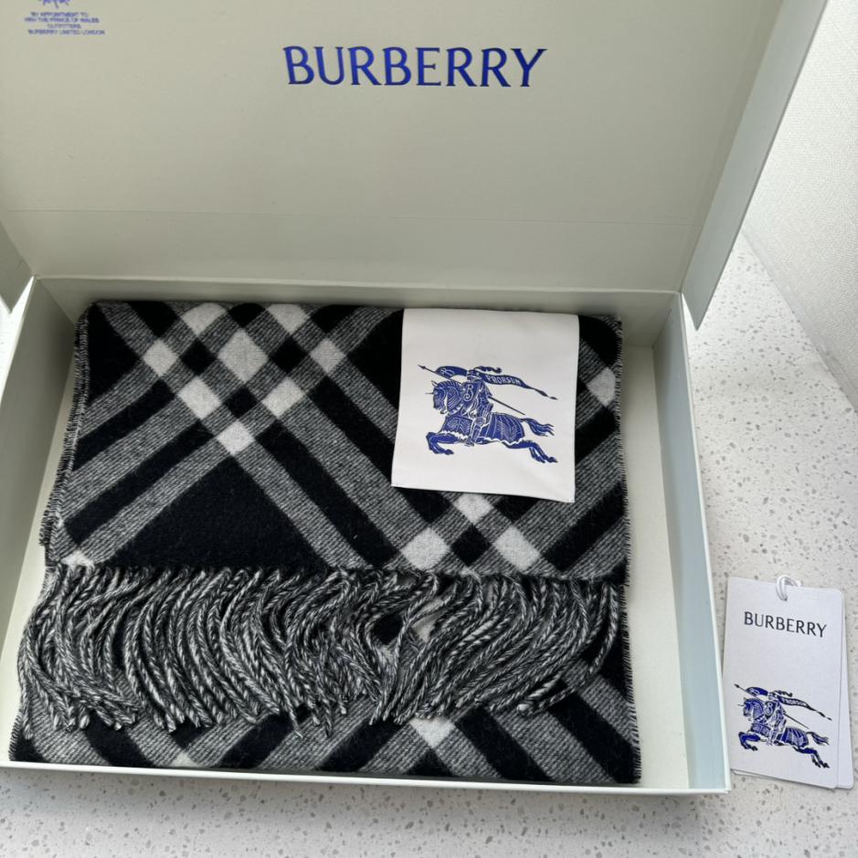 repliche,replica,perfette,siti di,affidabili,migliori siti,dove comprare,1:1,scarpe da ginnastica Sciarpa reversibile scozzese di Burberry repliche,replica,perfette,siti di,affidabili,migliori siti,dove comprare,1:1,scarpe da ginnastica Sciarpa reversibile scozzese di Burberry