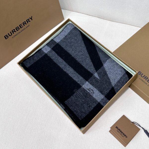 Burberry versione aggiornata morbida sciarpa di fascia alta per uomo e donna