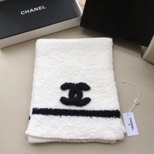 repliche,replica,perfette,siti di,affidabili,migliori siti,dove comprare,1:1,scarpe da ginnastica Sciarpa CHANEL 100 cashmere